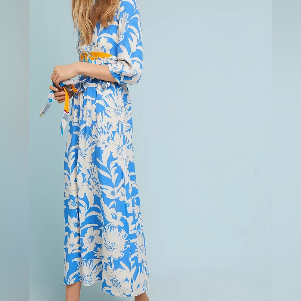 Maeve Anthropologie belted kimono dress in size 10